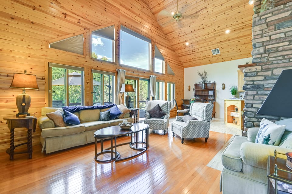 Log Cabin in Payson w/ Deck, Mtn & Creek Views House in Gila County