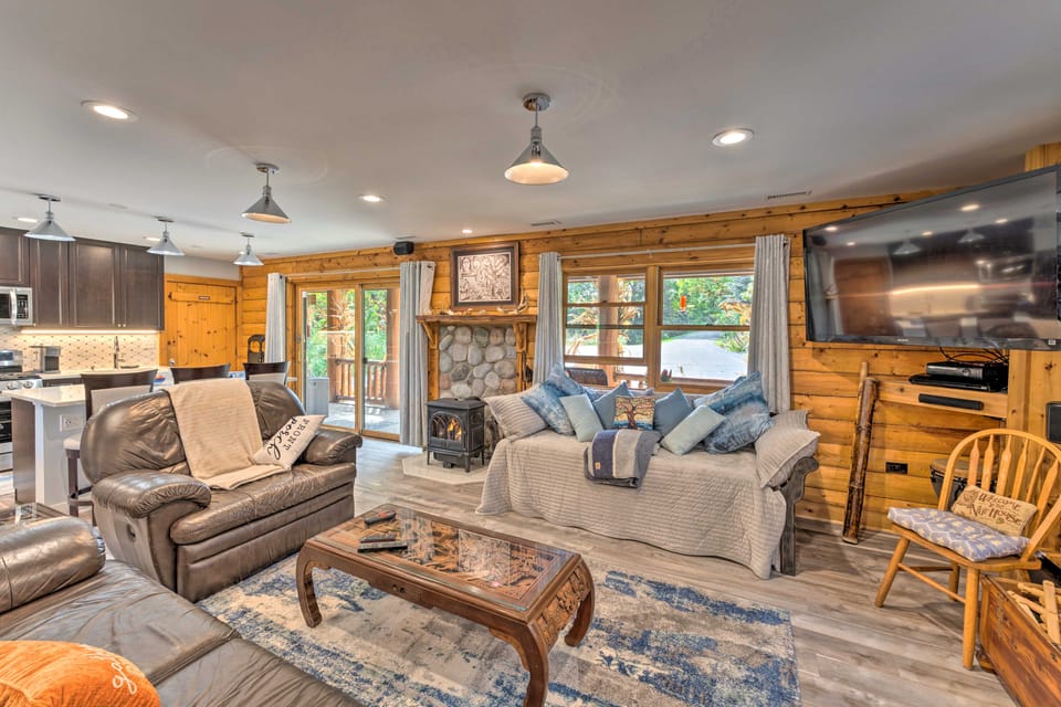 Cozy Wisconsin Studio, 11 Mi to Lake Geneva! Apartment in Wisconsin