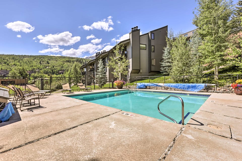 Tasteful Snowmass Escape < 1 Mi to Slopes! Apartment in Snowmass Village