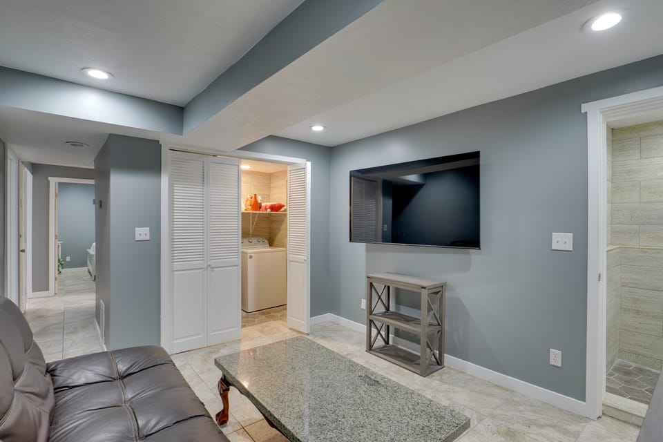 11 Mi to Great Salt Lake: Magna Getaway! House in West Valley City