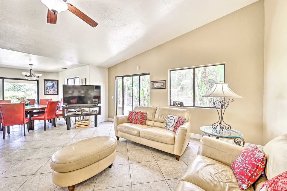 Spacious & Private Wine Country Villa w/ View Villa in Southern California