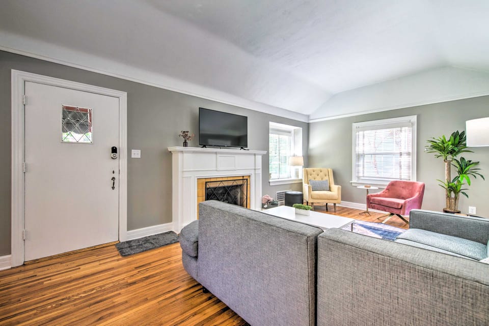 Idyllic Springfield Haven w/ Screened Porch! House in Springfield