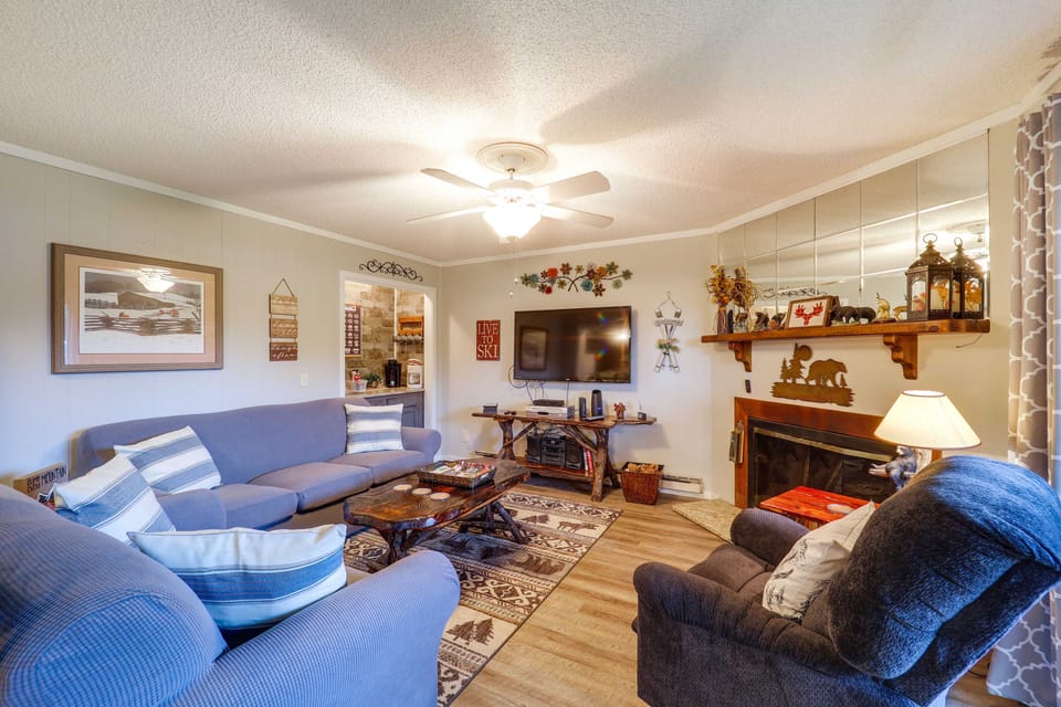 Hike, Golf & Ski: Beech Mtn Condo w/ Resort Perks! Apartment in Beech Mountain