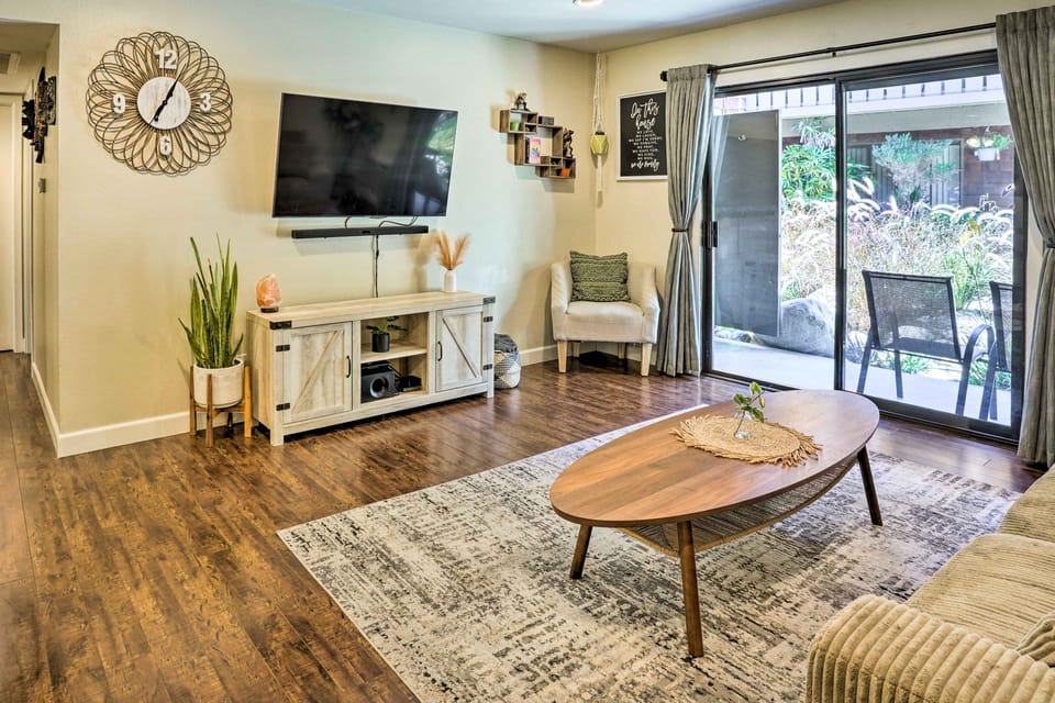 Stylish Dana Point Getaway: 1 Mi to Beach! Apartment in Dana Point