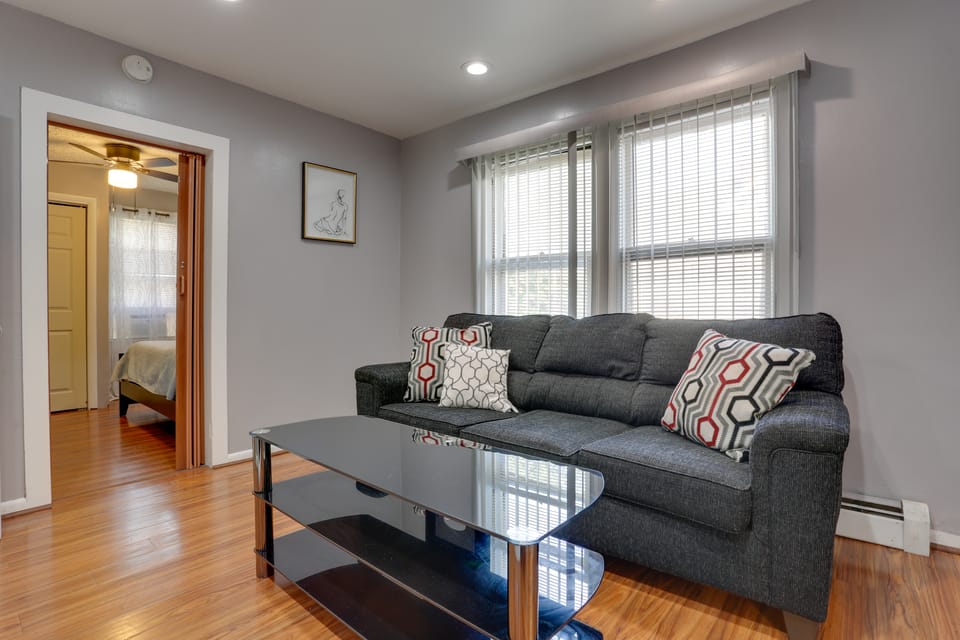 8 Mi to MetLife Stadium: Pet-Friendly Home w/ Yard Apartment in Teaneck