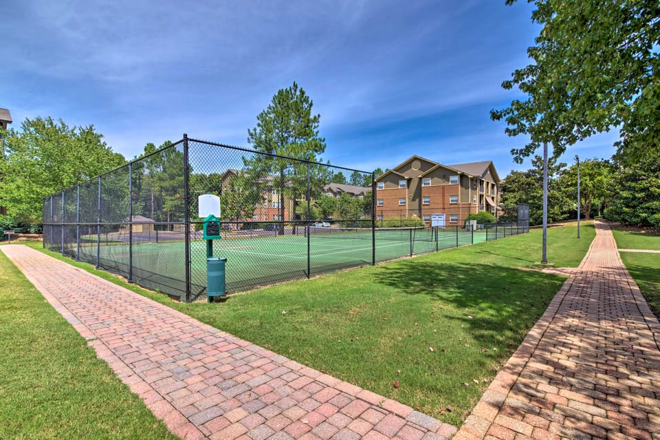 Sip Happens: Poolside Pregame on Ole Miss Weekends Apartment in Oxford