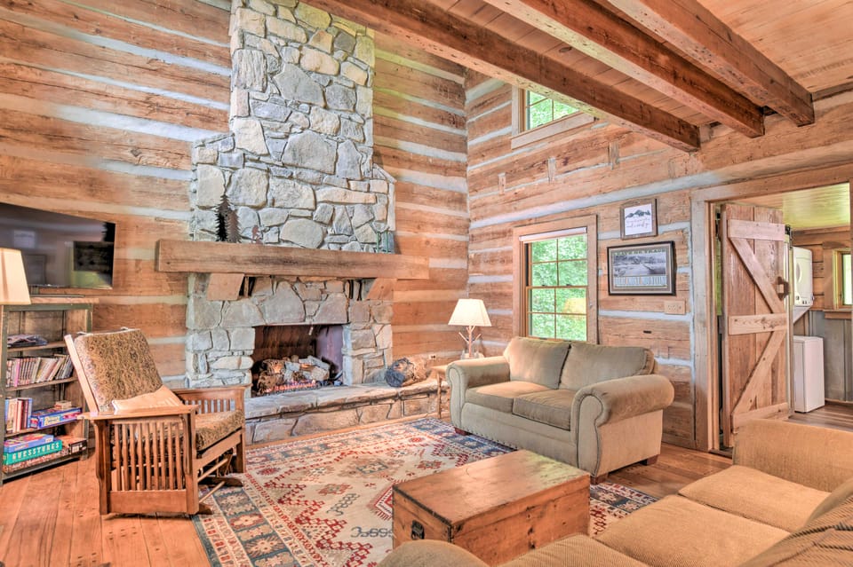 'Turkey Hollow Cabin' w/ Stunning Open Views! House in Tennessee