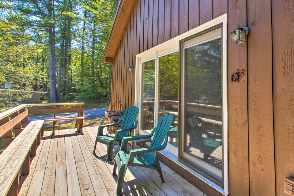 Cozy North Conway Home: Walk to Slopes & Dtwn House in North Conway