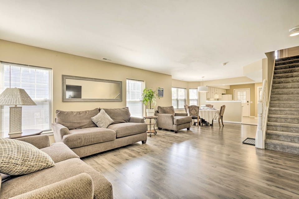 1 Mi to Beach & Casinos: Home in Atlantic City! House in Atlantic City