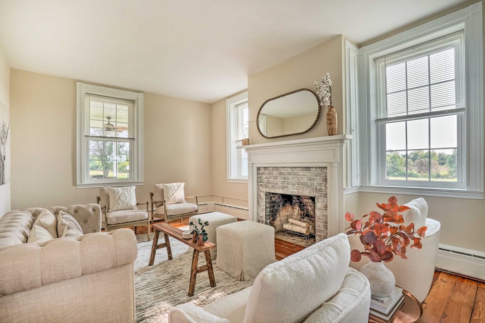 Upscale Country Home w/ Fire Pit in Taneytown! House in Maryland