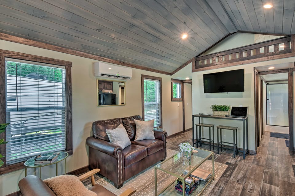 Morganton Tiny Home < 5 Mi to Blue Ridge Lake House in Georgia