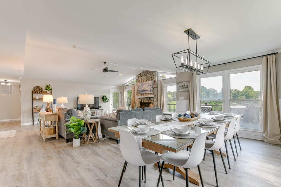 Lakefront Sherrills Ford Haven w/ Boat Dock! House in Lake Norman