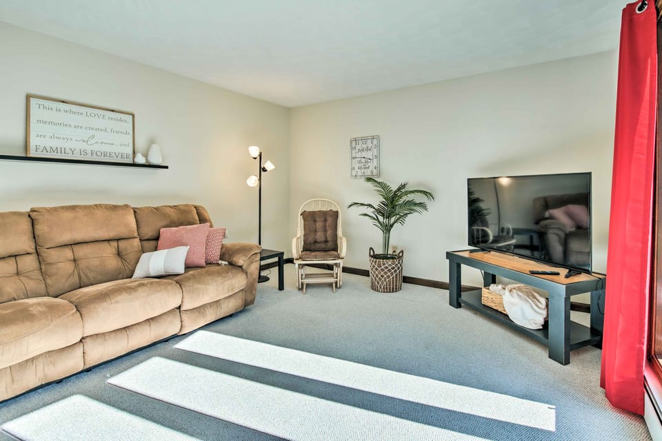 Charming Lewisburg Home w/ Hot Tub & Games! House in Pennsylvania