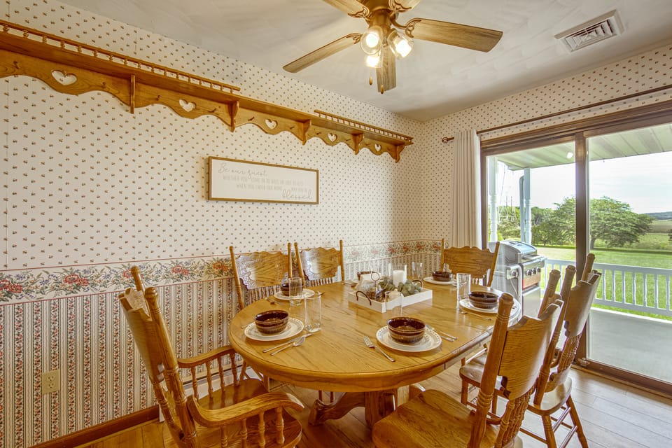 Charming Lewisburg Home w/ Hot Tub & Games! House in Pennsylvania