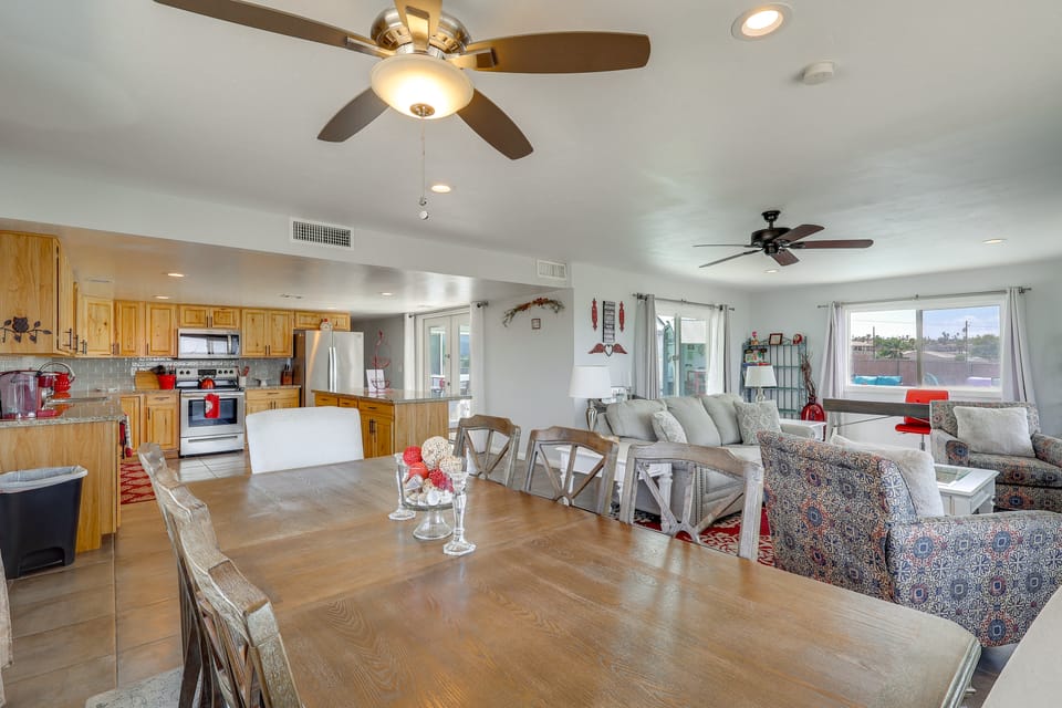 2 Mi to Lake Havasu State Park: Home w/ Pool! House in Lake Havasu City
