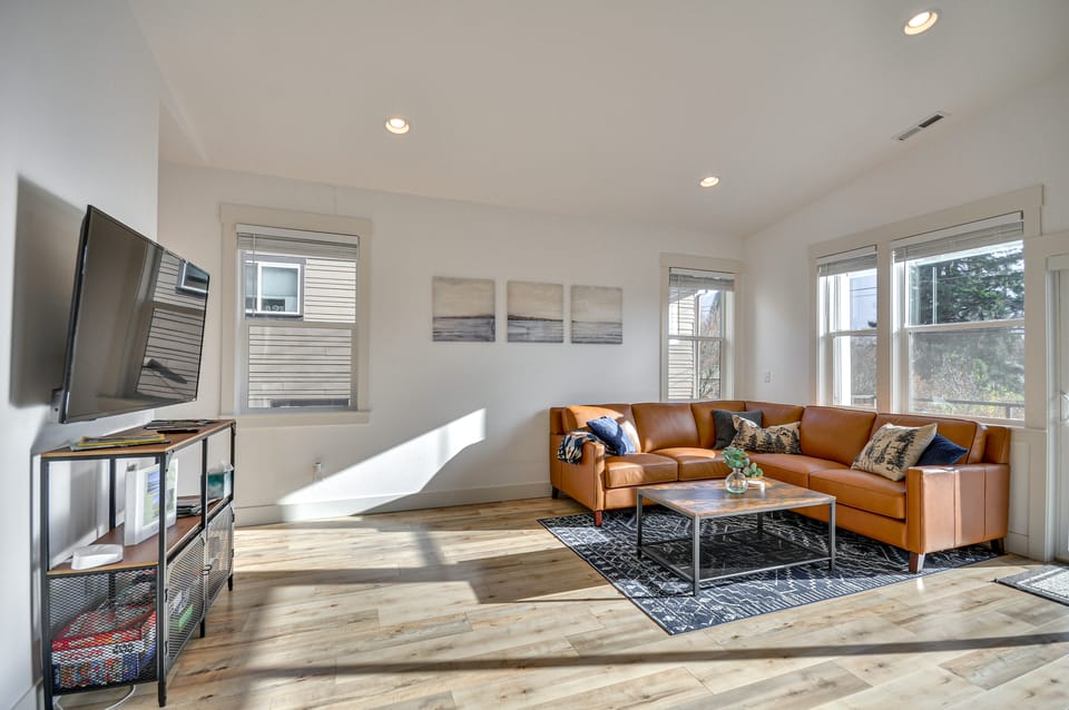 Stunning Stevenson Retreat w/ Mountain Views! House in Stevenson