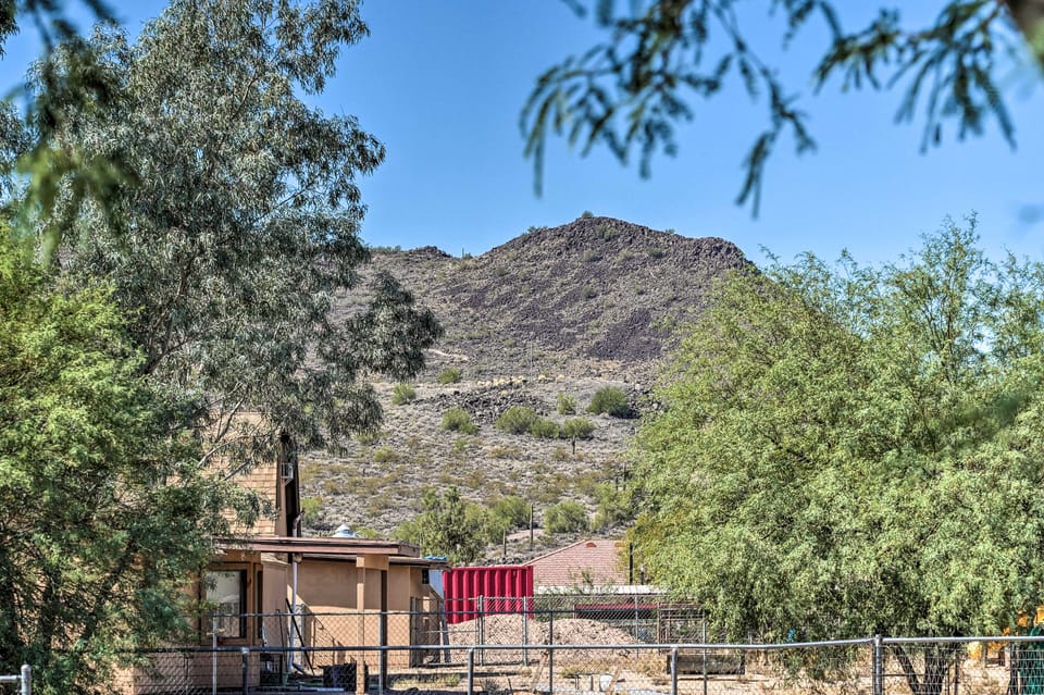 Pool + Backyard Oasis! Snowbird Escape in Phoenix House in Phoenix