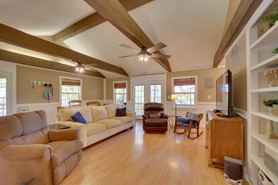 Secluded Vian Retreat Close to Tenkiller Lake House in Tenkiller Ferry Lake