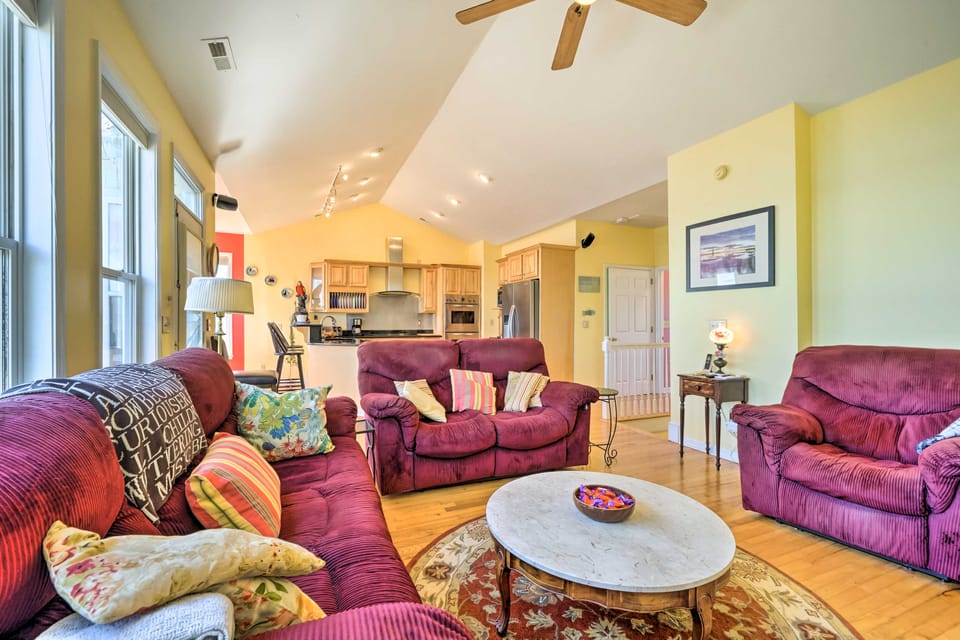 Charming Waterfront Home: Fish, Boat + More! House in Sneads Ferry