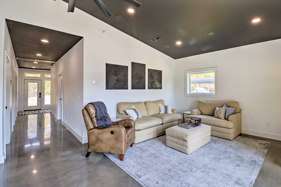 Modern Norfork House w/ Patio on White River! House in Arkansas