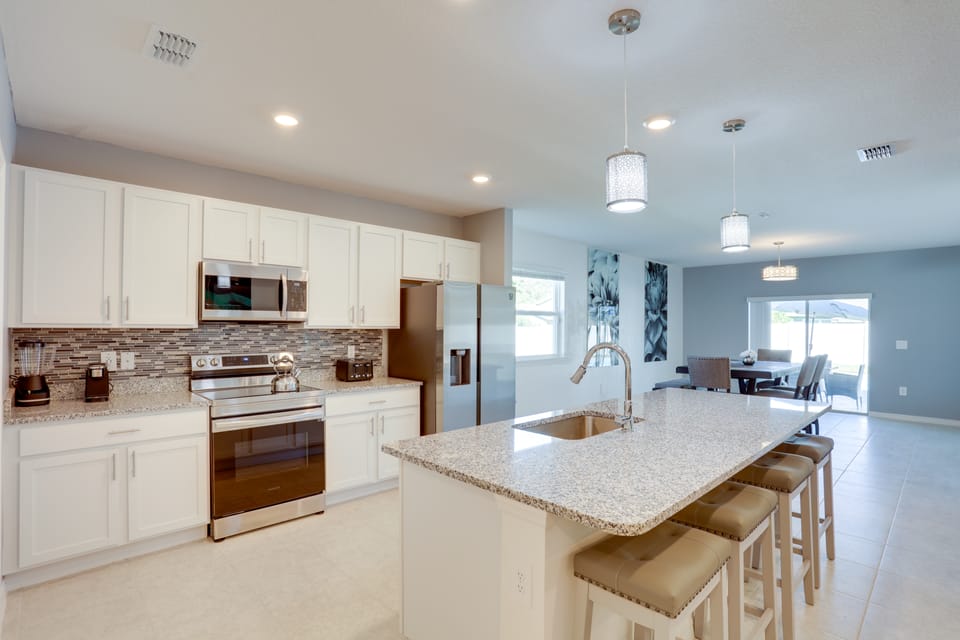 Mod Family Home w/ Outdoor Oasis: Near PGA Village House in Port Saint Lucie