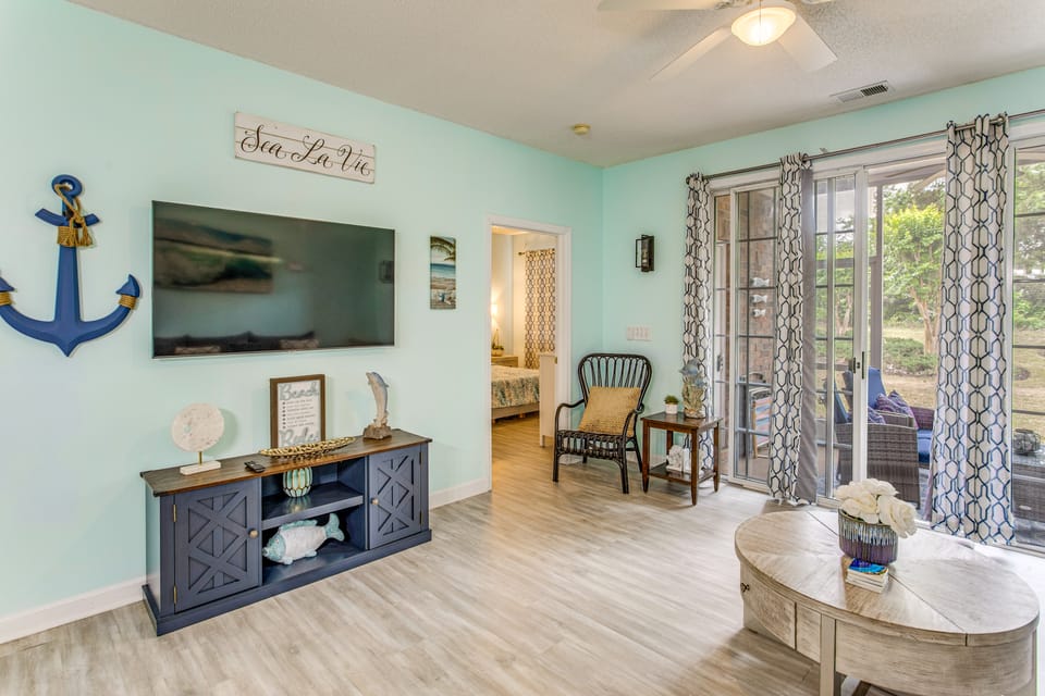 Luxury 1st-Floor Barefoot Resort Condo! Apartment in North Myrtle Beach