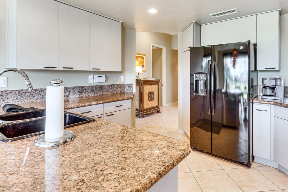 Patio + Resort Amenities: Palm Desert Escape Apartment in Palm Desert