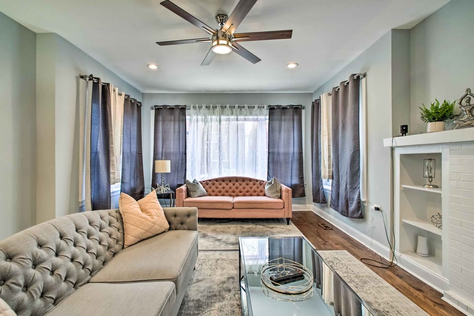 Remodeled Chicago Apartment < 9 Mi to Downtown Apartment in Chicago