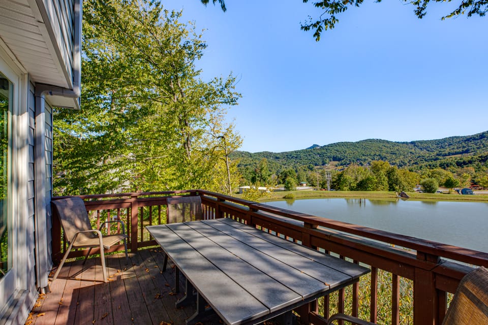 Walk to Ski Resort! Sugar Mtn Haven w/ Lake Views Apartment in Sugar Mountain