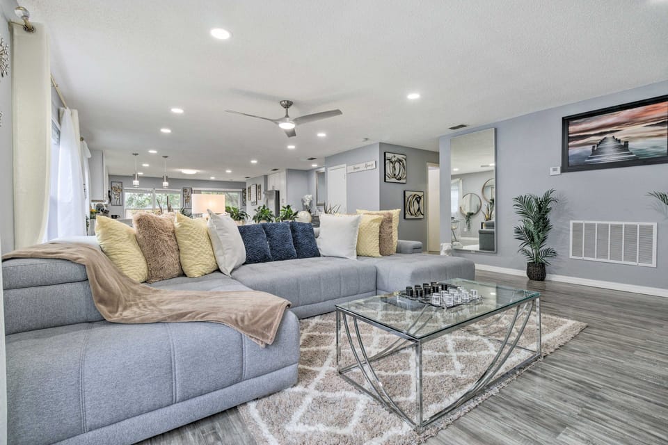 Chic Orlando Family Getaway w/ Fenced Yard! House in Pine Hills