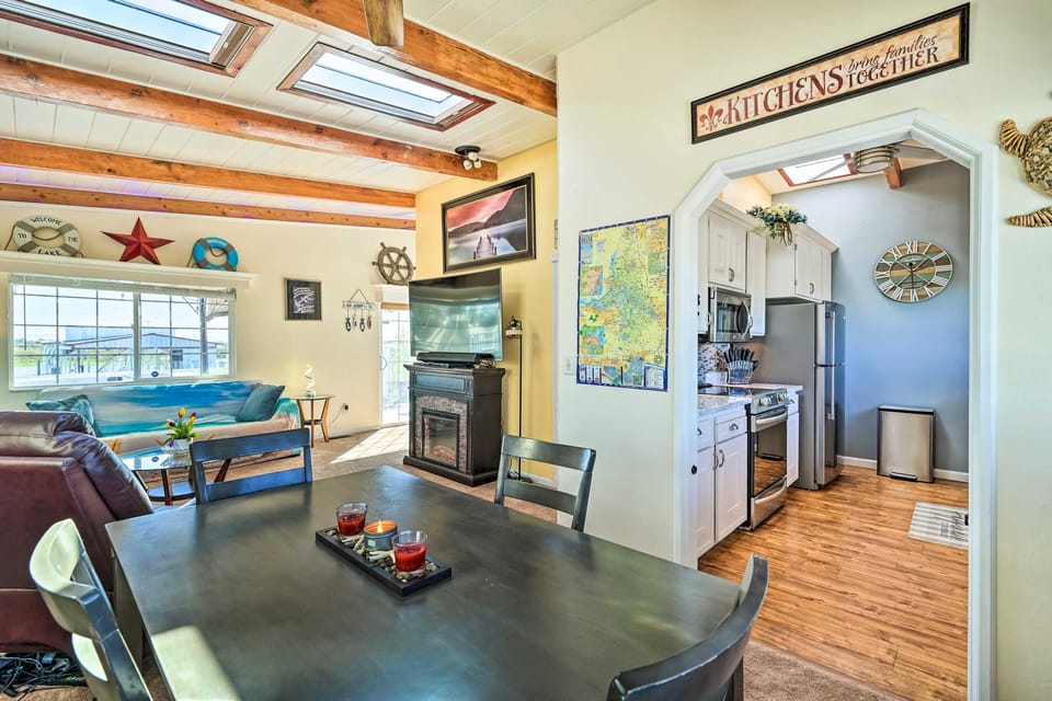 Bethel Island Retreat w/ Private Boat Slip! House in San Francisco Bay Area