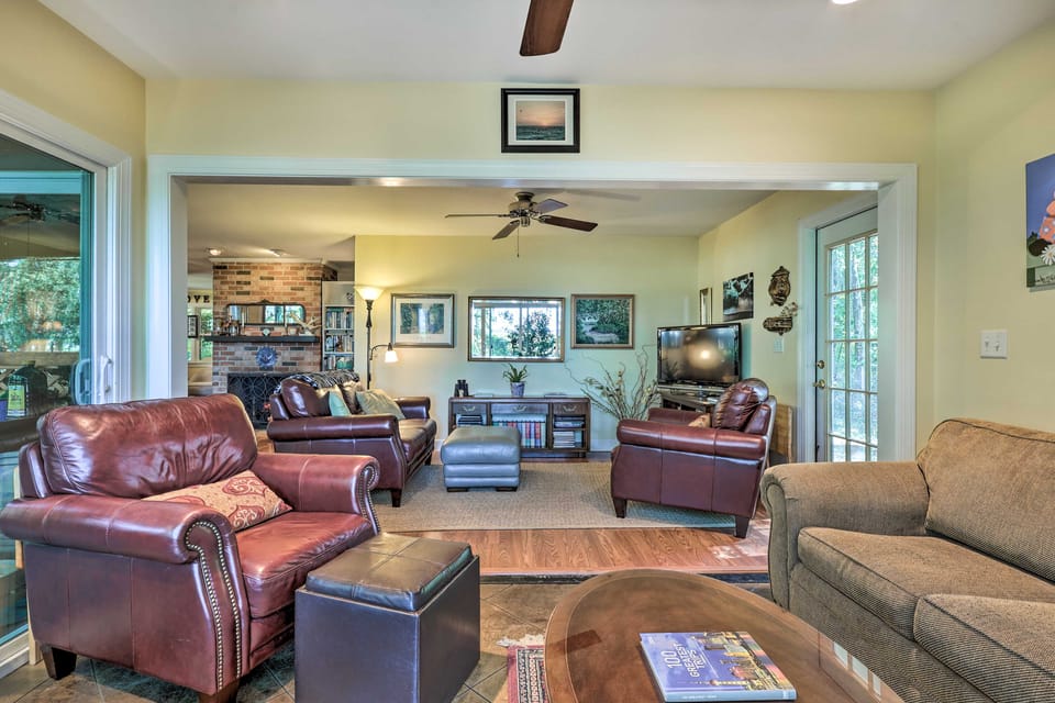 Rustic Beaufort Home w/ Stunning Marsh Views! House in Beaufort
