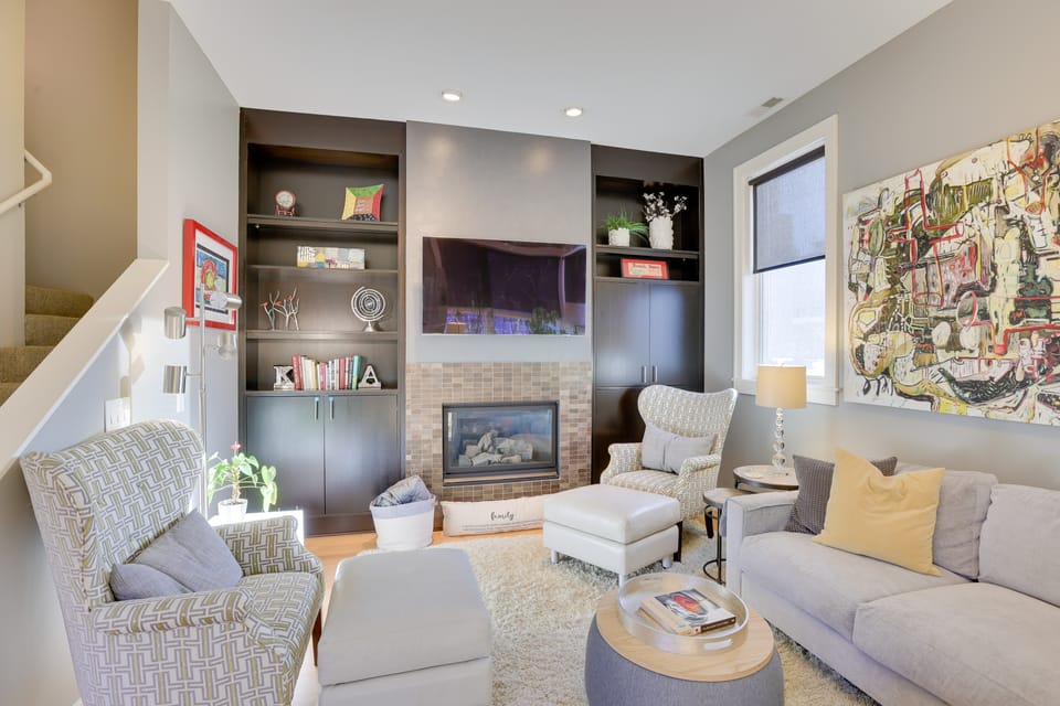 Downtown Condo w/ Rooftop Patio & City Views! Apartment in Omaha