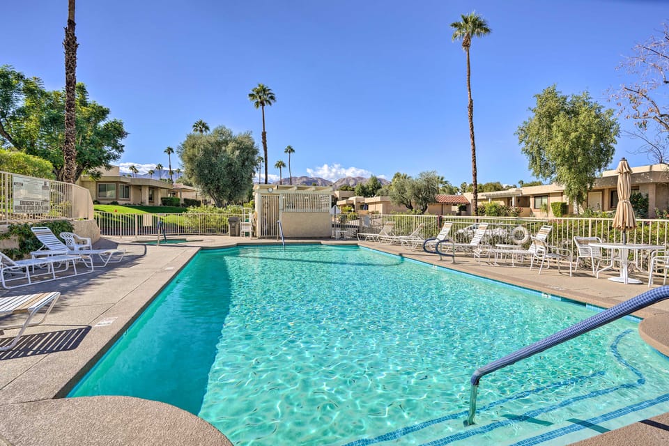 Private Patio & Shared Pool: Palm Desert Condo! Apartment in Palm Desert
