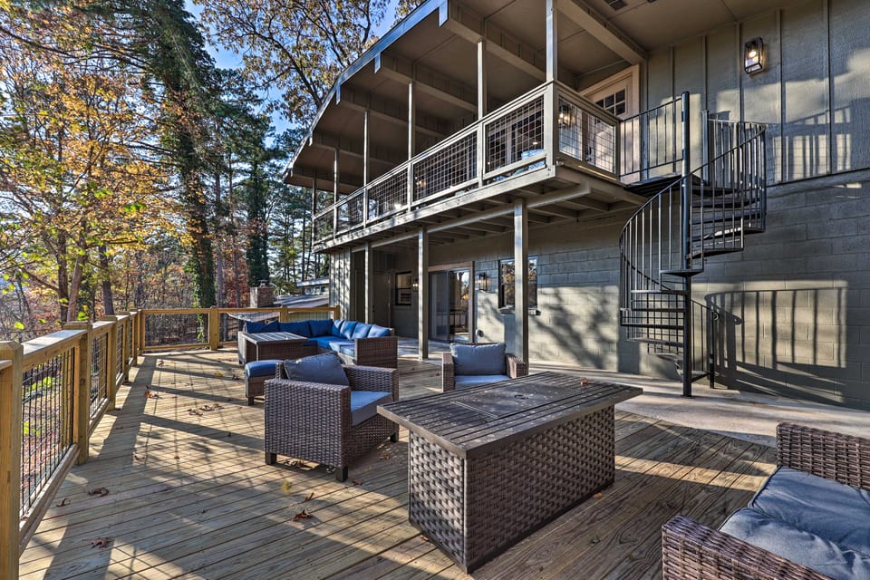 Hike, Bike & Unwind: Bella Vista Family Home! House in Bella Vista