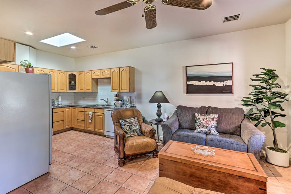 Eloy Desert Oasis w/ Courtyard & Pool Access! Apartment in Eloy