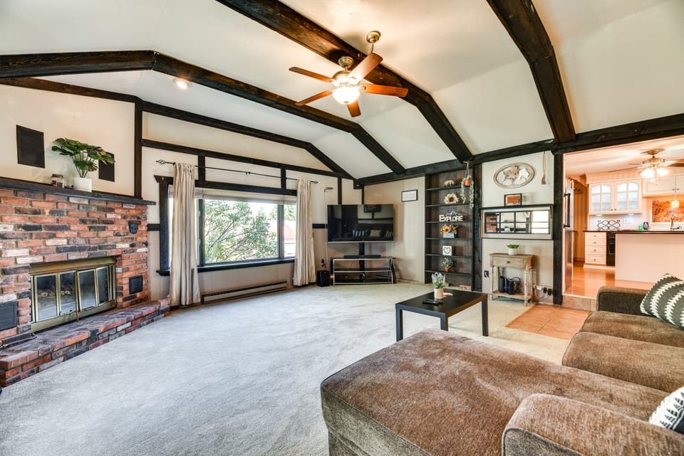 Cozy Lewiston Home < 10 Mi to Niagara Falls! House in Lewiston