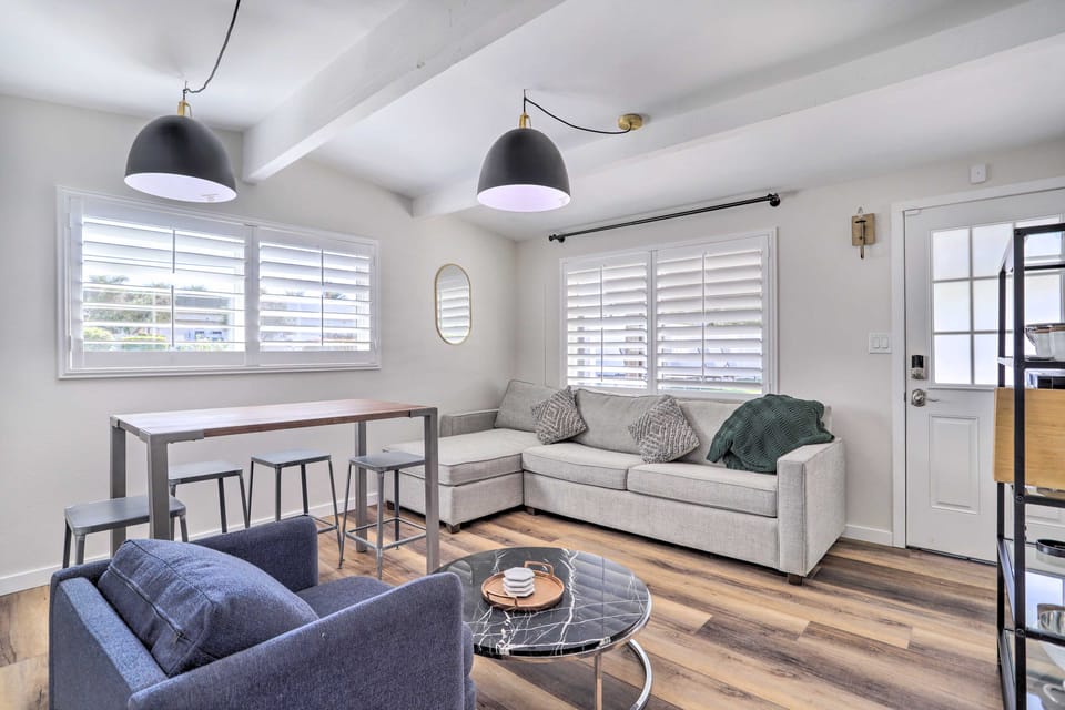 Walk to Downtown Palm Desert: Home w/ Pool Access Cottage in Indian Wells