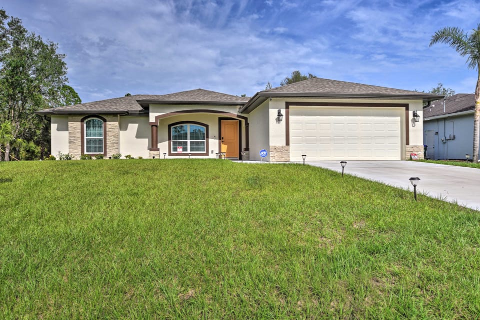 Private Heated Pool, Near Warm Mineral Springs House in North Port