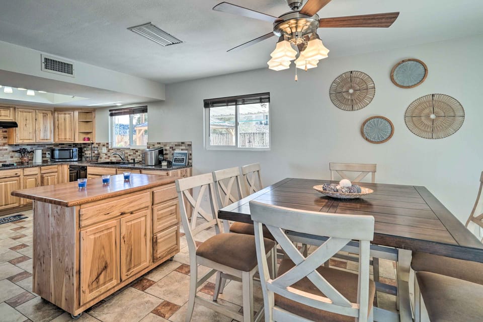 5 Mi to Marina: Lake Havasu City Home w/ Pool! House in Lake Havasu City