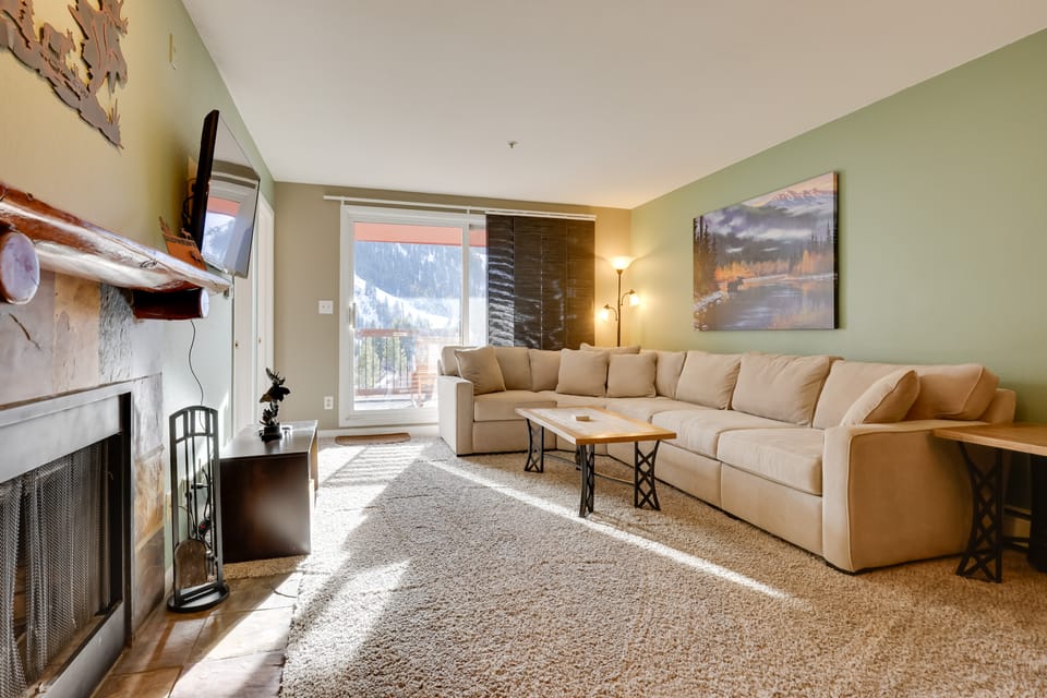 Walk to Ski Lifts: Keystone Condo w/ Deck & Grill! Apartment in Keystone