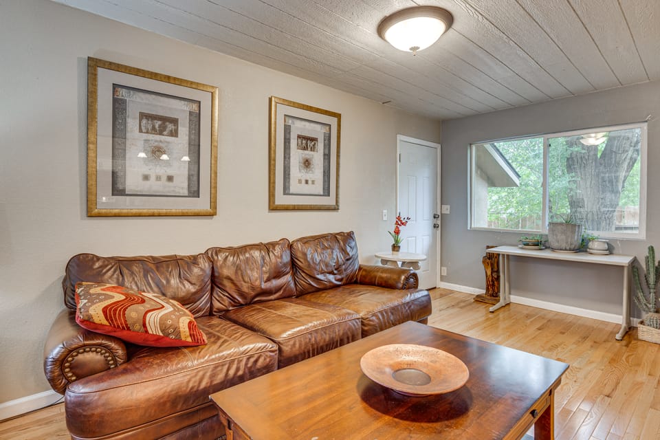 Family-Friendly Home 2 Mi to Dtwn Colorado Springs House in Colorado Springs