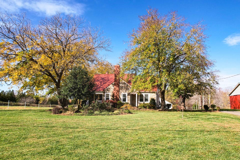 Farmhouse Cottage on 10 Acres: Trails On-Site Cottage in North Carolina