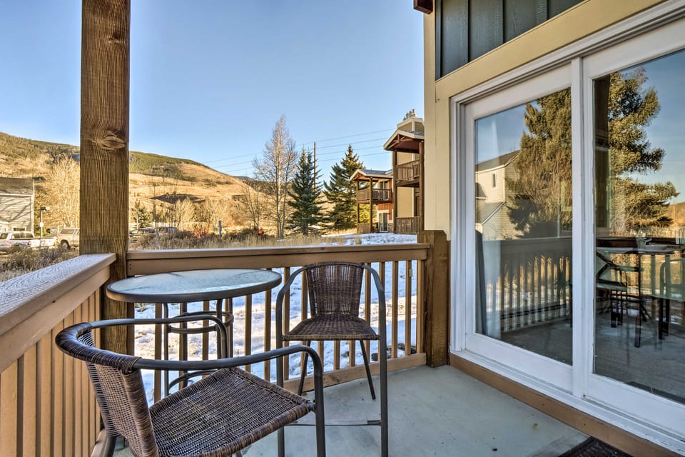 4 Mi to Keystone Resort: Dillon Condo w/ Patio Apartment in Summit County
