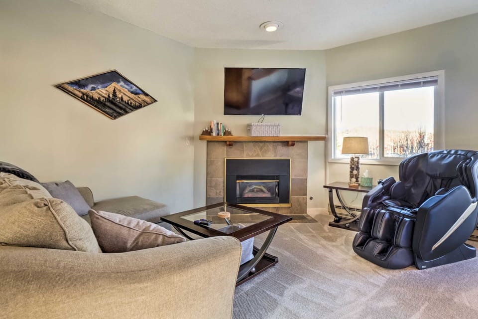 4 Mi to Keystone Resort: Dillon Condo w/ Patio Apartment in Summit County