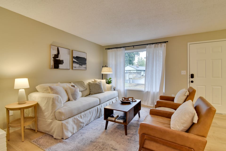 Lovely Vancouver Retreat w/ Home Gym! House in Vancouver