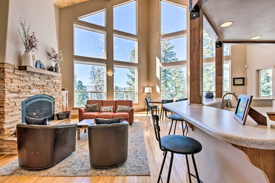 Spacious Angel Fire Home w/ Deck & Resort Perks! House in Angel Fire
