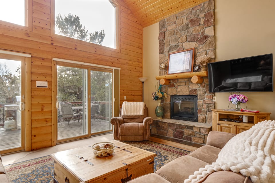 Fairplay Cabin w/ Mountain Views! House in Park County