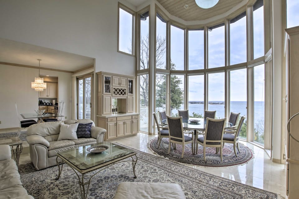 Grand Egg Harbor Home w/ Stunning Lake Views! House in Egg Harbor