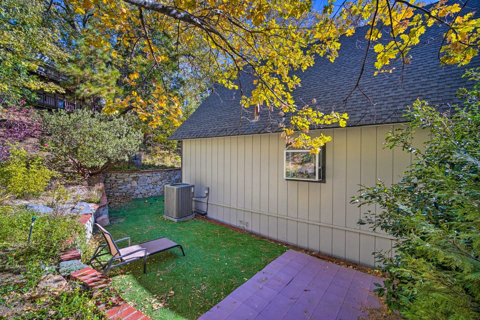 Lake Arrowhead Cabin w/ Game Room + Hot Tub! House in Lake Arrowhead